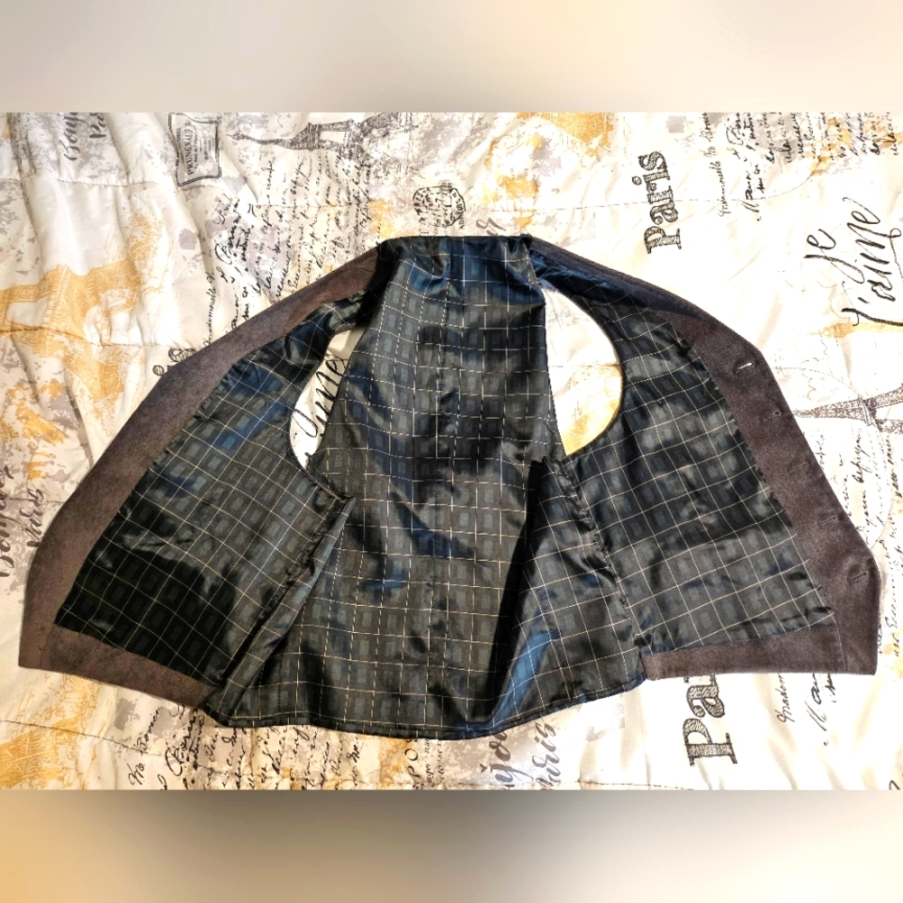 Black and Gray Plaid Lined Jacket